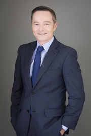 Dr Mark Gittos - Consultant Cosmetic (Plastic) Surgeon